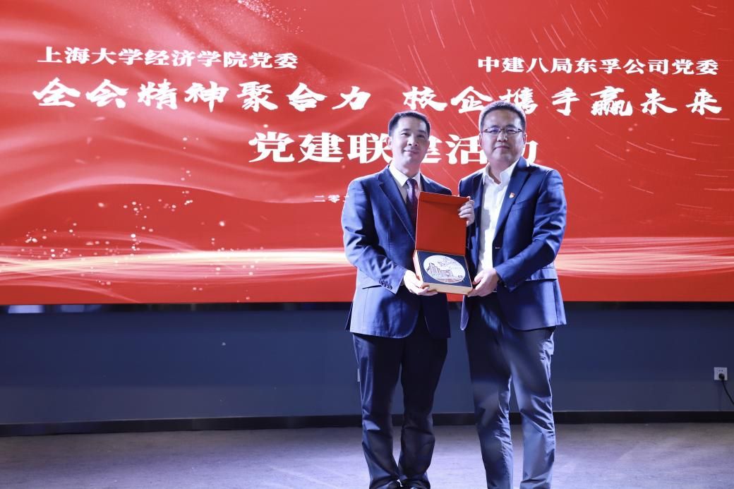 F59BB65768E33AA0FBFCADF2AFF_605B86D1_16728