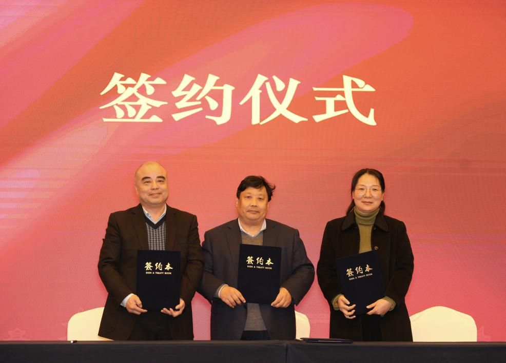 94E2F701783A68E174E4E61EE0F_E4496040_EDB3