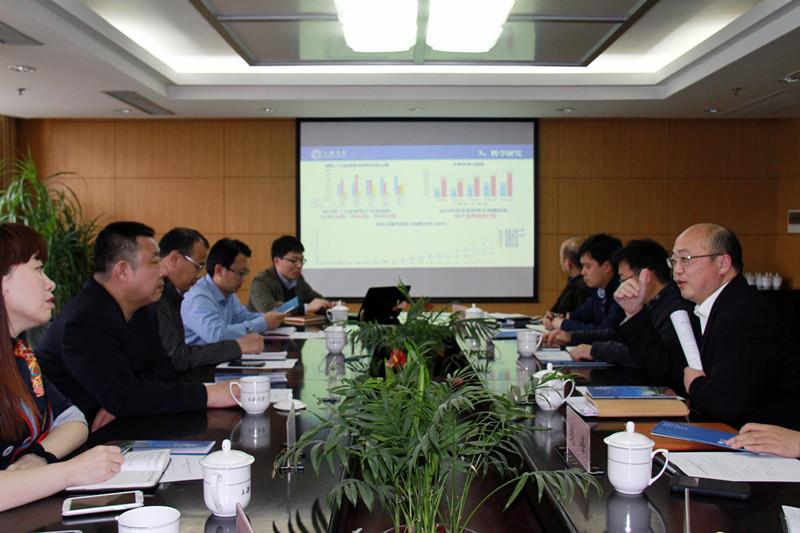 7FDD08F659F9B910D60DFF7232D_B40E66DC_EFCF.jpg?e=