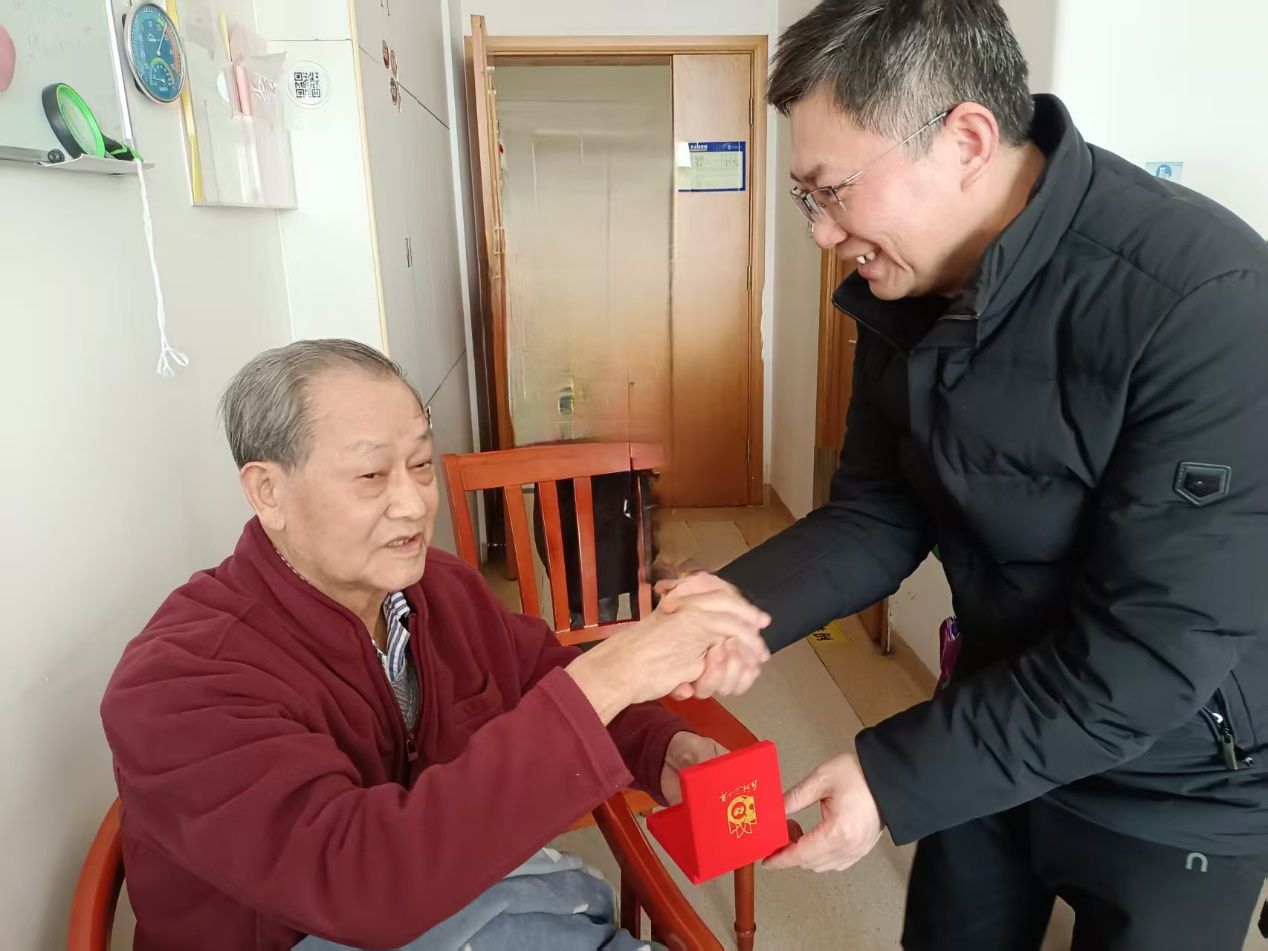 4859757CD7F8F7679989AFC8E95_FF20A95A_1E236