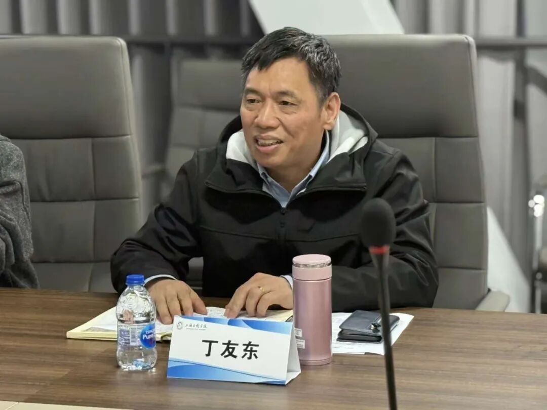 32C4D83FA986DF00BCD1AB623F9_85384EEC_149B9