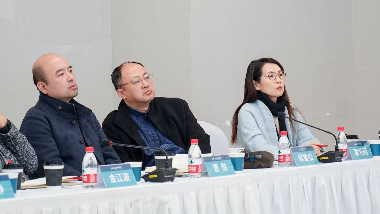 F4FB098BA8DB0D0EF8E23D0DEDD_37E515F7_161CF