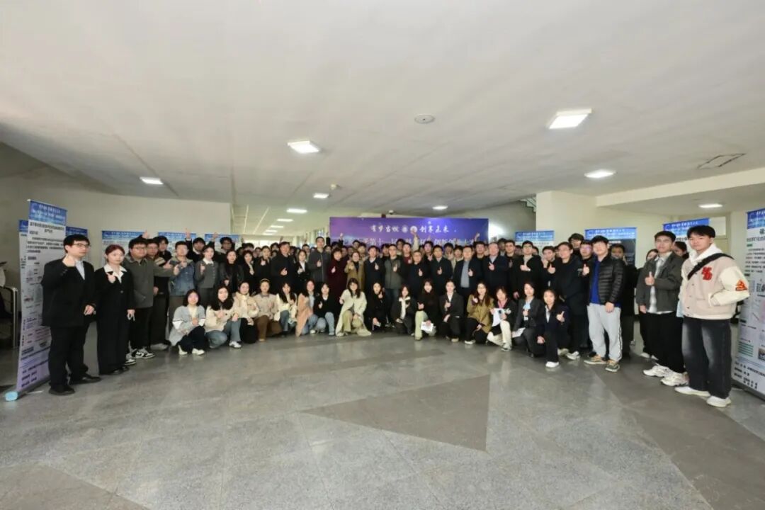 7D095998BAF82C89E4EF3344C9C_9AB9CBB2_14ABE