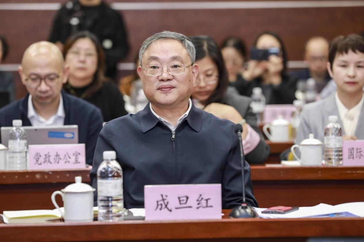 DA5C030C03DAEF7AC42A7F4EC47_0E67F109_1770A