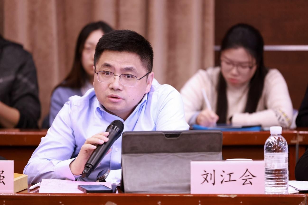 A679DDBC645E48EDA62CF869C92_ECC5C24A_18F5D