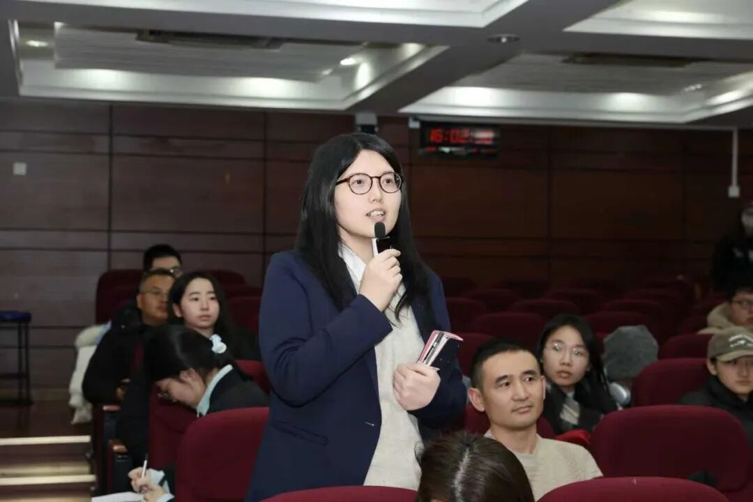 995AF2E55D79B2FB9C587971472_2E886C20_1018B