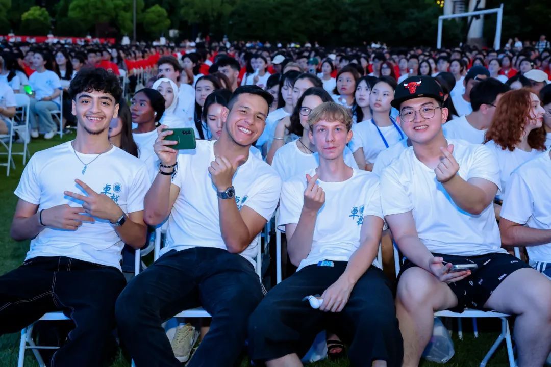 94353EDD9C9CB040972E9AA687E_5842252F_1E6E9