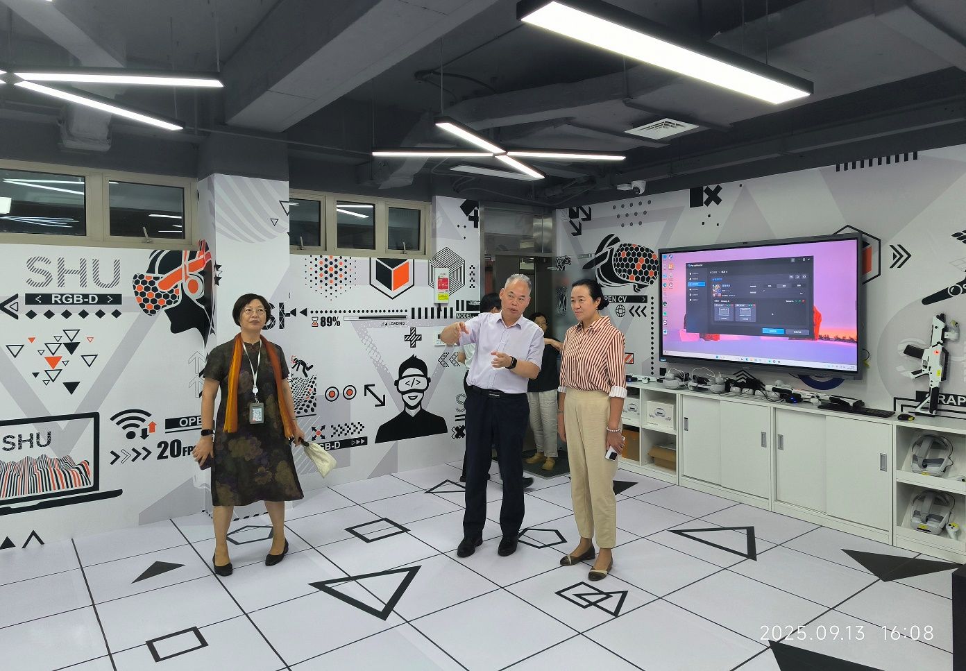 DA364B1B9554EDD756EA40B4488_D910E94E_37FFE