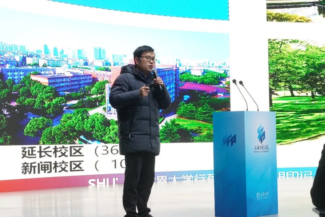 8F587089E8BD651E4FA8FE49A9D_00384ABC_208EF