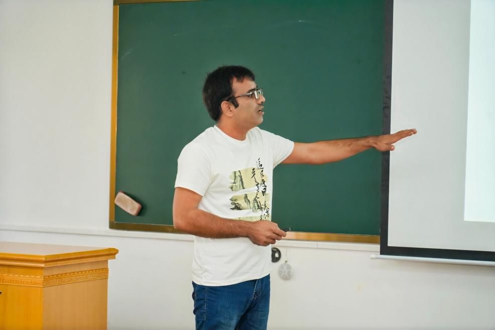 A714B5015E2B2557E039C57F331_E5A51E92_A0D8