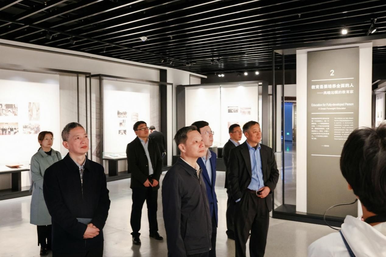 0E5EAFEBD3AFA5D41CD6D20F8A6_244CBDA5_220B7